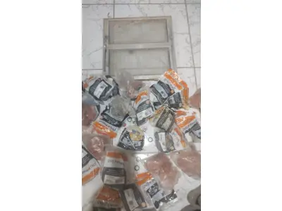 LOTE 512 - 01 LOTE COM DIVERSOS ÍTENS ANTIGOS. (NO ESTADO) ATENÇÃO! FAZER A VISITAÇÃO ANTES DE ARREMATAR, NÃO SABEMOS SE FUNCIONA, LEILÃO NÃO TEM GARANTIA E NEM DEVOLUÇÃO, SUJEITO A POSSÍVEIS AVARIAS VISÍVEIS/OCULTAS E/OU AUSÊNCIA DE COMPONENTES.