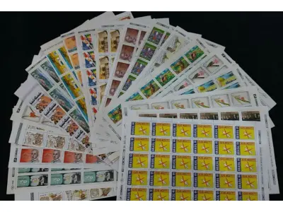 LOTE 501 - 01 LOTE COM COLEÇÕES DE SELOS SÃO 61 CARTELAS COMPLETAS COM SELOS EM ÓTIMO ESTADO. (NO ESTADO) ATENÇÃO! FAZER A VISITAÇÃO ANTES DE ARREMATAR, NÃO SABEMOS SE FUNCIONA, LEILÃO NÃO TEM GARANTIA E NEM DEVOLUÇÃO, SUJEITO A POSSÍVEIS AVARIAS VISÍVEIS/OCULTAS E/OU AUSÊNCIA DE COMPONENTES.