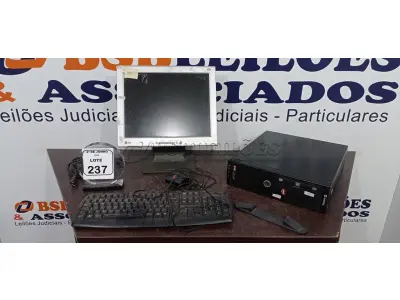 01 CPU INFORWAY 4GB HD 500, 01 MOUSE, 01 TECLADO, 01BASE DE CPU, 01 CABO DE FORÇA E 01 MONITOR MARCA LG. (NO ESTADO) ATENÇÃO! FAZER A VISITAÇÃO ANTES DE ARREMATAR, NÃO SABEMOS SE FUNCIONA. LEILÃO NÃO TEM GARANTIA E NEM DEVOLUÇÃO, SUJEITO A POSSÍVEIS AVARIAS VISÍVEIS/OCULTAS E/OU AUSÊNCIA DE COMPONENTES.