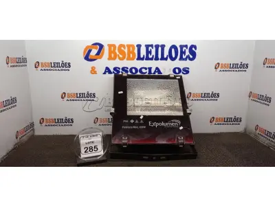 01 REFLETOR 400W MARCA EXPOLUMEN. (NO ESTADO) ATENÇÃO! FAZER A VISITAÇÃO ANTES DE ARREMATAR, NÃO SABEMOS SE FUNCIONA, LEILÃO NÃO TEM GARANTIA E NEM DEVOLUÇÃO, SUJEITO A POSSÍVEIS AVARIAS VISÍVEIS/OCULTAS E/OU AUSÊNCIA DE COMPONENTES.
