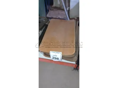 20 PLACAS DE MADEIRA. (NO ESTADO) ATENÇÃO! FAZER A VISITAÇÃO ANTES DE ARREMATAR, NÃO SABEMOS SE FUNCIONA, LEILÃO NÃO TEM GARANTIA E NEM DEVOLUÇÃO, SUJEITO A POSSÍVEIS AVARIAS VISÍVEIS/OCULTAS E/OU AUSÊNCIA DE COMPONENTES.