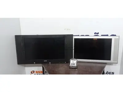 01 TV 30’’ MARCA PHILIPS E 01 TV 32’’ MARCA SIMZ PARA RETIRADA DE PEÇAS. (NO ESTADO) ATENÇÃO! FAZER A VISITAÇÃO ANTES DE ARREMATAR, NÃO SABEMOS SE FUNCIONA, LEILÃO NÃO TEM GARANTIA E NEM DEVOLUÇÃO, SUJEITO A POSSÍVEIS AVARIAS VISÍVEIS/OCULTAS E/OU AUSÊNCIA DE COMPONENTES.