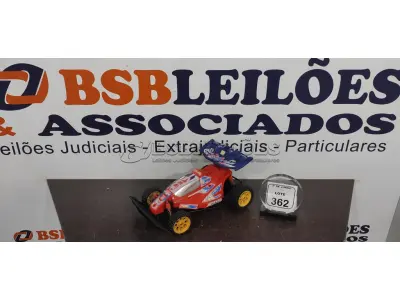 01 CARRINHO DE CORRIDA DE BRINQUEDO. (NO ESTADO) ATENÇÃO! FAZER A VISITAÇÃO ANTES DE ARREMATAR, NÃO SABEMOS SE FUNCIONA, LEILÃO NÃO TEM GARANTIA E NEM DEVOLUÇÃO, SUJEITO A POSSÍVEIS AVARIAS VISÍVEIS/OCULTAS E/OU AUSÊNCIA DE COMPONENTES.