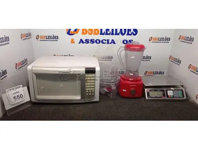01 MICRO-ONDAS 220V MARCA ELECTROLUX, 01 BALANÇA MARCA MAGNA E 01 LIQUIDIFICADOR/PROCESSADOR 220V MARCA BRITÂNIA. (NO ESTADO) ATENÇÃO! FAZER A VISITAÇÃO ANTES DE ARREMATAR, NÃO SABEMOS SE FUNCIONA, LEILÃO NÃO TEM GARANTIA E NEM DEVOLUÇÃO, SUJEITO A POSSÍVEIS AVARIAS VISÍVEIS/OCULTAS E/OU AUSÊNCIA DE COMPONENTES.