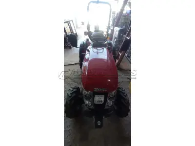 01 TRATOR AGRÍCOLA YAMMAR SOLIS 28 A DIESEL 4X4 3 CILINDROS 26 CV CHASSI JMKSJ1207139G36. (NO ESTADO) ATENÇÃO! FAZER A VISITAÇÃO ANTES DE ARREMATAR, NÃO SABEMOS SE FUNCIONA, LEILÃO NÃO TEM GARANTIA E NEM DEVOLUÇÃO, SUJEITO A POSSÍVEIS AVARIAS VISÍVEIS/OCULTAS E/OU AUSÊNCIA DE COMPONENTES.