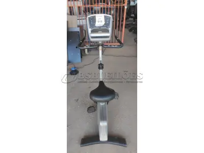 01 BIKE SPINNING. (NO ESTADO) ATENÇÃO! FAZER A VISITAÇÃO ANTES DE ARREMATAR, NÃO SABEMOS SE FUNCIONA, LEILÃO NÃO TEM GARANTIA E NEM DEVOLUÇÃO, SUJEITO A POSSÍVEIS AVARIAS VISÍVEIS/OCULTAS E/OU AUSÊNCIA DE COMPONENTES.