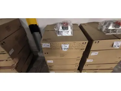 05 CAIXAS COM 04 LUMINÁRIAS COM REATORES ELETRÔNICOS. (NO ESTADO) ATENÇÃO! FAZER A VISITAÇÃO ANTES DE ARREMATAR, NÃO SABEMOS SE FUNCIONA, LEILÃO NÃO TEM GARANTIA E NEM DEVOLUÇÃO, SUJEITO A POSSÍVEIS AVARIAS VISÍVEIS/OCULTAS E/OU AUSÊNCIA DE COMPONENTES.