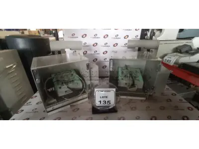 02 CAIXAS DE CONDICIONAMENTO ANIMAL MODELO EP-102 COM PAINEL DE CONTROLE MODELO CS 0199 110V. (NO ESTADO) ATENÇÃO! FAZER A VISITAÇÃO ANTES DE ARREMATAR, NÃO SABEMOS SE FUNCIONA, LEILÃO NÃO TEM GARANTIA E NEM DEVOLUÇÃO, SUJEITO A POSSÍVEIS AVARIAS VISÍVEIS/OCULTAS E/OU AUSÊNCIA DE COMPONENTES.