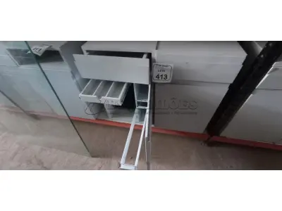02 ARMÁRIOS PARA CPU COM 01 PORTA E 01 GAVETA. (NO ESTADO) ATENÇÃO! FAZER A VISITAÇÃO ANTES DE ARREMATAR, NÃO SABEMOS SE FUNCIONA, LEILÃO NÃO TEM GARANTIA E NEM DEVOLUÇÃO, SUJEITO A POSSÍVEIS AVARIAS VISÍVEIS/OCULTAS E/OU AUSÊNCIA DE COMPONENTES.