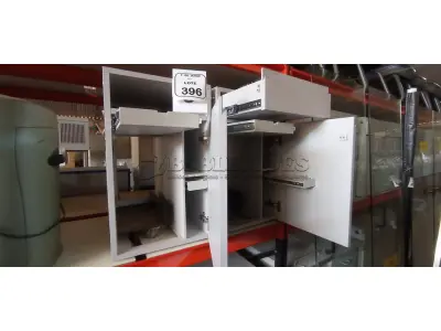 02 ARMÁRIOS PARA CPU COM 01 PORTA E 01 GAVETA. (NO ESTADO) ATENÇÃO! FAZER A VISITAÇÃO ANTES DE ARREMATAR, NÃO SABEMOS SE FUNCIONA, LEILÃO NÃO TEM GARANTIA E NEM DEVOLUÇÃO, SUJEITO A POSSÍVEIS AVARIAS VISÍVEIS/OCULTAS E/OU AUSÊNCIA DE COMPONENTES.