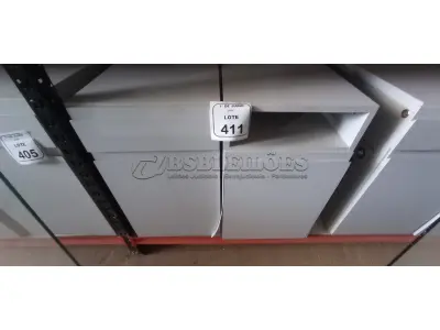 02 ARMÁRIOS PARA CPU COM 01 PORTA E 01 GAVETA. (NO ESTADO) ATENÇÃO! FAZER A VISITAÇÃO ANTES DE ARREMATAR, NÃO SABEMOS SE FUNCIONA, LEILÃO NÃO TEM GARANTIA E NEM DEVOLUÇÃO, SUJEITO A POSSÍVEIS AVARIAS VISÍVEIS/OCULTAS E/OU AUSÊNCIA DE COMPONENTES.