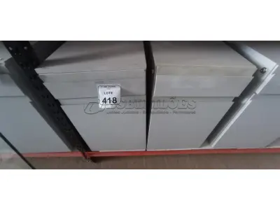 02 ARMÁRIOS PARA CPU COM 01 PORTA E 01 GAVETA. (NO ESTADO) ATENÇÃO! FAZER A VISITAÇÃO ANTES DE ARREMATAR, NÃO SABEMOS SE FUNCIONA, LEILÃO NÃO TEM GARANTIA E NEM DEVOLUÇÃO, SUJEITO A POSSÍVEIS AVARIAS VISÍVEIS/OCULTAS E/OU AUSÊNCIA DE COMPONENTES.