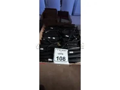 01 LOTE COM GRANDE QUANTIDADE DE TECLADOS DE PC DE MARCAS E MODELOS DIVERSOS. (NO ESTADO) ATENÇÃO! FAZER A VISITAÇÃO ANTES DE ARREMATAR, NÃO SABEMOS SE FUNCIONA, LEILÃO NÃO TEM GARANTIA E NEM DEVOLUÇÃO, SUJEITO A POSSÍVEIS AVARIAS VISÍVEIS/OCULTAS E/OU AUSÊNCIA DE COMPONENTES.