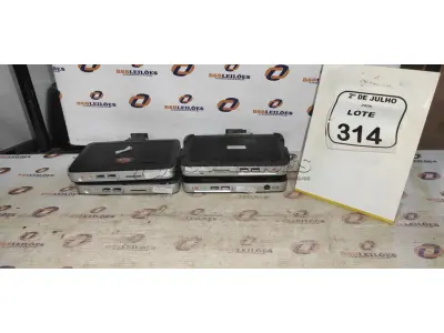 04 MINIS COMPUTADORES TERMINAIS MARCA WYSE SEM FONTE. (NO ESTADO) ATENÇÃO! FAZER A VISITAÇÃO ANTES DE ARREMATAR, NÃO SABEMOS SE FUNCIONA, LEILÃO NÃO TEM GARANTIA E NEM DEVOLUÇÃO, SUJEITO A POSSÍVEIS AVARIAS VISÍVEIS/OCULTAS E/OU AUSÊNCIA DE COMPONENTES.