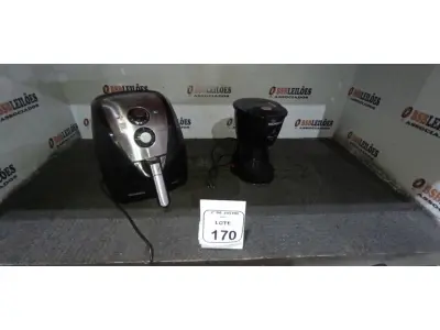 01 AIR FRYER E 01 CAFETEIRA MARCA MONDIAL. (NO ESTADO) ATENÇÃO! FAZER A VISITAÇÃO ANTES DE ARREMATAR, NÃO SABEMOS SE FUNCIONA, LEILÃO NÃO TEM GARANTIA E NEM DEVOLUÇÃO, SUJEITO A POSSÍVEIS AVARIAS VISÍVEIS/OCULTAS E/OU AUSÊNCIA DE COMPONENTES.