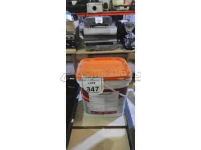 01 BALDE DE TINTA ECONÔMICA 16L NA COR BRANCO NEVE MARCA RENOCRIL. (NO ESTADO) ATENÇÃO! FAZER A VISITAÇÃO ANTES DE ARREMATAR, NÃO SABEMOS SE FUNCIONA, LEILÃO NÃO TEM GARANTIA E NEM DEVOLUÇÃO, SUJEITO A POSSÍVEIS AVARIAS VISÍVEIS/OCULTAS E/OU AUSÊNCIA DE COMPONENTES.