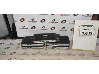 04 MINIS COMPUTADORES TERMINAIS MARCA WYSE SEM FONTE. (NO ESTADO) ATENÇÃO! FAZER A VISITAÇÃO ANTES DE ARREMATAR, NÃO SABEMOS SE FUNCIONA, LEILÃO NÃO TEM GARANTIA E NEM DEVOLUÇÃO, SUJEITO A POSSÍVEIS AVARIAS VISÍVEIS/OCULTAS E/OU AUSÊNCIA DE COMPONENTES.