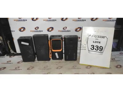 04 POWER BANK DE MARCAS DIVERSAS. (NO ESTADO) ATENÇÃO! FAZER A VISITAÇÃO ANTES DE ARREMATAR, NÃO SABEMOS SE FUNCIONA, LEILÃO NÃO TEM GARANTIA E NEM DEVOLUÇÃO, SUJEITO A POSSÍVEIS AVARIAS VISÍVEIS/OCULTAS E/OU AUSÊNCIA DE COMPONENTES.