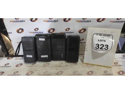 04 POWER BANK DE MARCAS DIVERSAS. (NO ESTADO) ATENÇÃO! FAZER A VISITAÇÃO ANTES DE ARREMATAR, NÃO SABEMOS SE FUNCIONA, LEILÃO NÃO TEM GARANTIA E NEM DEVOLUÇÃO, SUJEITO A POSSÍVEIS AVARIAS VISÍVEIS/OCULTAS E/OU AUSÊNCIA DE COMPONENTES.