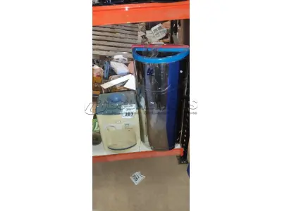 01 BEBEDOURO PARA GARRAFÃO, E 02 LIXEIRAS EM INOX. (NO ESTADO) ATENÇÃO! FAZER A VISITAÇÃO ANTES DE ARREMATAR, NÃO SABEMOS SE FUNCIONA, LEILÃO NÃO TEM GARANTIA E NEM DEVOLUÇÃO, SUJEITO A POSSÍVEIS AVARIAS VISÍVEIS/OCULTAS E/OU AUSÊNCIA DE COMPONENTES.