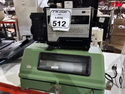 01 REGISTRADOR DE NÍVEL DE ÁGUA, 01 FILMADORA ANTIGA MARCA PANASONIC, 01 OXÍMETRO E 01 ENCADERNADORA. (NO ESTADO) ATENÇÃO! FAZER A VISITAÇÃO ANTES DE ARREMATAR, NÃO SABEMOS SE FUNCIONA, LEILÃO NÃO TEM GARANTIA E NEM DEVOLUÇÃO, SUJEITO A POSSÍVEIS AVARIAS VISÍVEIS/OCULTAS E/OU AUSÊNCIA DE COMPONENTES.