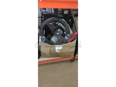 01 LOTE COM VÁRIAS PEÇAS DE LIQUIDIFICADORES E ELETRODOMÉSTICOS DIVERSOS PARA RETIRADA DE PEÇAS. (NO ESTADO) ATENÇÃO! FAZER A VISITAÇÃO ANTES DE ARREMATAR, NÃO SABEMOS SE FUNCIONA, LEILÃO NÃO TEM GARANTIA E NEM DEVOLUÇÃO, SUJEITO A POSSÍVEIS AVARIAS VISÍVEIS/OCULTAS E/OU AUSÊNCIA DE COMPONENTES.