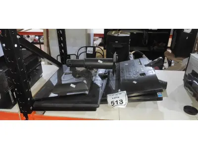 05 MONITORES DE MARCAS E MODELOS DIVERSOS. (NO ESTADO) ATENÇÃO! FAZER A VISITAÇÃO ANTES DE ARREMATAR, NÃO SABEMOS SE FUNCIONA, LEILÃO NÃO TEM GARANTIA E NEM DEVOLUÇÃO, SUJEITO A POSSÍVEIS AVARIAS VISÍVEIS/OCULTAS E/OU AUSÊNCIA DE COMPONENTES.