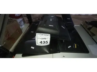 05 MONITORES DE MARCAS E MODELOS DIVERSOS. (NO ESTADO) ATENÇÃO! FAZER A VISITAÇÃO ANTES DE ARREMATAR, NÃO SABEMOS SE FUNCIONA, LEILÃO NÃO TEM GARANTIA E NEM DEVOLUÇÃO, SUJEITO A POSSÍVEIS AVARIAS VISÍVEIS/OCULTAS E/OU AUSÊNCIA DE COMPONENTES.
