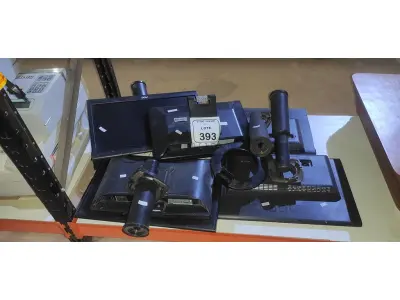 06 MONITORES MARCA AOC PARA RETIRADA DE PEÇAS. (NO ESTADO) ATENÇÃO! FAZER A VISITAÇÃO ANTES DE ARREMATAR, NÃO SABEMOS SE FUNCIONA, LEILÃO NÃO TEM GARANTIA E NEM DEVOLUÇÃO, SUJEITO A POSSÍVEIS AVARIAS VISÍVEIS/OCULTAS E/OU AUSÊNCIA DE COMPONENTES.