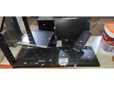 06 MONITORES DE MARCAS E MODELOS DIVERSOS. (NO ESTADO) ATENÇÃO! FAZER A VISITAÇÃO ANTES DE ARREMATAR, NÃO SABEMOS SE FUNCIONA, LEILÃO NÃO TEM GARANTIA E NEM DEVOLUÇÃO, SUJEITO A POSSÍVEIS AVARIAS VISÍVEIS/OCULTAS E/OU AUSÊNCIA DE COMPONENTES.
