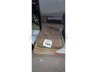 20 PLACAS DE MADEIRA. (NO ESTADO) ATENÇÃO! FAZER A VISITAÇÃO ANTES DE ARREMATAR, NÃO SABEMOS SE FUNCIONA, LEILÃO NÃO TEM GARANTIA E NEM DEVOLUÇÃO, SUJEITO A POSSÍVEIS AVARIAS VISÍVEIS/OCULTAS E/OU AUSÊNCIA DE COMPONENTES.