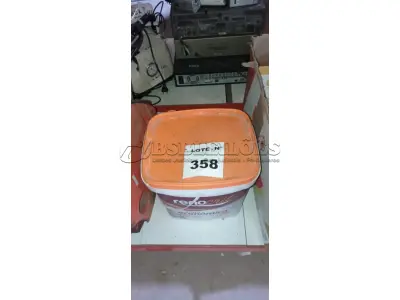 01 BALDE DE TINTA ECONÔMICA SEMIBRILHO PARA INTERIORES E EXTERIORES DE 16L NA COR BRANCO NEVE MARCA RENOCRIL. (NO ESTADO) ATENÇÃO! FAZER A VISITAÇÃO ANTES DE ARREMATAR, NÃO SABEMOS SE FUNCIONA, LEILÃO NÃO TEM GARANTIA E NEM DEVOLUÇÃO, SUJEITO A POSSÍVEIS AVARIAS VISÍVEIS/OCULTAS E/OU AUSÊNCIA DE COMPONENTES.