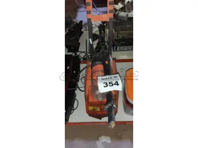   01 LAVA JATO IMCOMPLETO E 01 ASPIRADOR DE PÓ. (NO ESTADO) ATENÇÃO! FAZER A VISITAÇÃO ANTES DE ARREMATAR, NÃO SABEMOS SE FUNCIONA, LEILÃO NÃO TEM GARANTIA E NEM DEVOLUÇÃO, SUJEITO A POSSÍVEIS AVARIAS VISÍVEIS/OCULTAS E/OU AUSÊNCIA DE COMPONENTES.