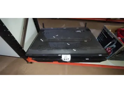 03 TVS DE TAMANHOS E MARCAS DIVERSAS PARA RETIRADA DE PEÇAS. (NO ESTADO) ATENÇÃO! FAZER A VISITAÇÃO ANTES DE ARREMATAR, NÃO SABEMOS SE FUNCIONA, LEILÃO NÃO TEM GARANTIA E NEM DEVOLUÇÃO, SUJEITO A POSSÍVEIS AVARIAS VISÍVEIS/OCULTAS E/OU AUSÊNCIA DE COMPONENTES.