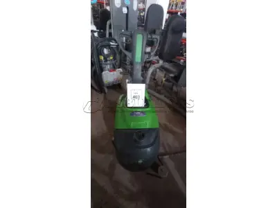 01 LAVADORA DE PISO INDUSTRIAL MODELO CT40 MARCA IPC. (NO ESTADO) ATENÇÃO! FAZER A VISITAÇÃO ANTES DE ARREMATAR, NÃO SABEMOS SE FUNCIONA, LEILÃO NÃO TEM GARANTIA E NEM DEVOLUÇÃO, SUJEITO A POSSÍVEIS AVARIAS VISÍVEIS/OCULTAS E/OU AUSÊNCIA DE COMPONENTES.