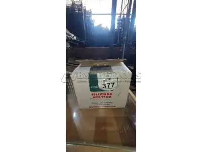 01 CAIXA COM 24 SILICONES ACÉTICO INCOLOR DE 240G CADA MARCA MONUMENTAL. (NO ESTADO) ATENÇÃO! FAZER A VISITAÇÃO ANTES DE ARREMATAR, NÃO SABEMOS SE FUNCIONA, LEILÃO NÃO TEM GARANTIA E NEM DEVOLUÇÃO, SUJEITO A POSSÍVEIS AVARIAS VISÍVEIS/OCULTAS E/OU AUSÊNCIA DE COMPONENTES.
