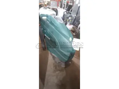 01 MÁQUINA DE LAVAR PISO INDUSTRIAL MODELO FOX MARCA ALFA. (NO ESTADO) ATENÇÃO! FAZER A VISITAÇÃO ANTES DE ARREMATAR, NÃO SABEMOS SE FUNCIONA, LEILÃO NÃO TEM GARANTIA E NEM DEVOLUÇÃO, SUJEITO A POSSÍVEIS AVARIAS VISÍVEIS/OCULTAS E/OU AUSÊNCIA DE COMPONENTES.