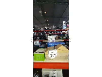 01 IMPRESSORA DE CUPOM, 01 TECLADO PARA PC, 01 MOUSE COM GRAVADOR DE VOZ, 01 FONTE DE ALIMENTAÇÃO, 01 TELEFONE SEM FIO, 01 ROTEADOR, 01 PORTA USB KVM SWITCH E 03 TONERS DE IMPRESSORA. (NO ESTADO) ATENÇÃO! FAZER A VISITAÇÃO ANTES DE ARREMATAR, NÃO SABEMOS SE FUNCIONA, LEILÃO NÃO TEM GARANTIA E NEM DEVOLUÇÃO, SUJEITO A POSSÍVEIS AVARIAS VISÍVEIS/OCULTAS E/OU AUSÊNCIA DE COMPONENTES.