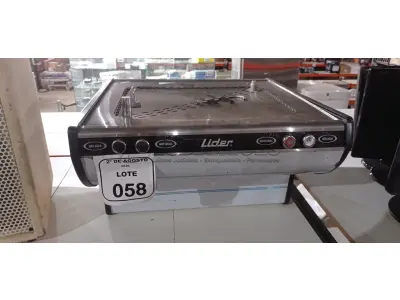 01 BEBEDOURO DE PAREDE MARCA LÍDER