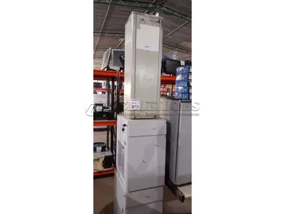 01 BEBEDOURO DE COLUNA E 02 ARMÁRIOS BAIXOS COM 01 GAVETA E SUPORTE PARA CPU EM MADEIRA