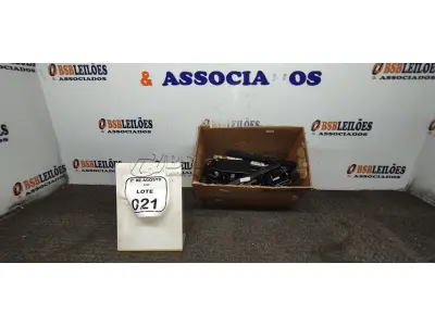 05 FONTES CONVERSOR/ADAPTADOR DE ENERGIA 12V E 03 BATERIAS DE NOTEBOOK