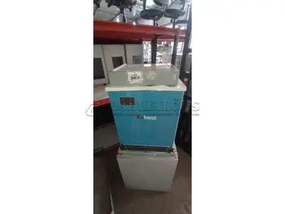 01 NEGATOSCÓPIO DE 38X47CM, 01 FRIGOBAR E 01 CALDEIRA A VAPOR INDUSTRIAL MARCA KOBEST. (NO ESTADO) ATENÇÃO! FAZER A VISITAÇÃO ANTES DE ARREMATAR, NÃO SABEMOS SE FUNCIONA, LEILÃO NÃO TEM GARANTIA E NEM DEVOLUÇÃO, SUJEITO A POSSÍVEIS AVARIAS VISÍVEIS/OCULTAS E/OU AUSÊNCIA DE COMPONENTES.