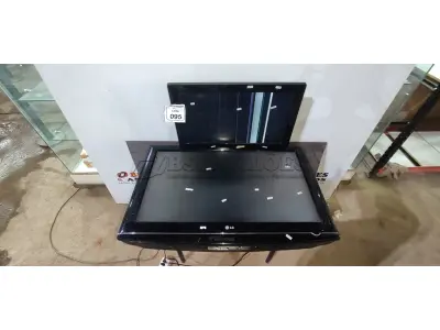 01 TV 37’’ MARCA LG E 01 TV 26’’ MARCA SAMSUNG. (NO ESTADO) ATENÇÃO! FAZER A VISITAÇÃO ANTES DE ARREMATAR, NÃO SABEMOS SE FUNCIONA, LEILÃO NÃO TEM GARANTIA E NEM DEVOLUÇÃO, SUJEITO A POSSÍVEIS AVARIAS VISÍVEIS/OCULTAS E/OU AUSÊNCIA DE COMPONENTES.