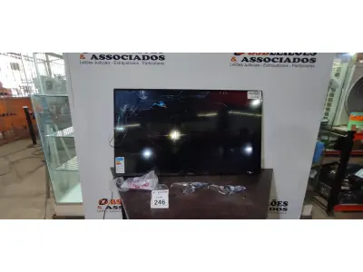 01 TV 50’’ MARCA LG. (NO ESTADO) ATENÇÃO! FAZER A VISITAÇÃO ANTES DE ARREMATAR, NÃO SABEMOS SE FUNCIONA, LEILÃO NÃO TEM GARANTIA E NEM DEVOLUÇÃO, SUJEITO A POSSÍVEIS AVARIAS VISÍVEIS/OCULTAS E/OU AUSÊNCIA DE COMPONENTES.