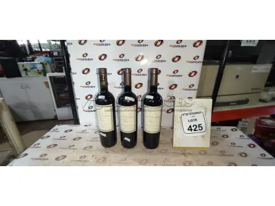 03 GARRAFAS DE VINHO TINTO CABERNET MALBEC ARGENTINO DE 750ML CADA MARCA D.V CATENA. (NO ESTADO) ATENÇÃO! FAZER A VISITAÇÃO ANTES DE ARREMATAR, NÃO SABEMOS SE FUNCIONA, LEILÃO NÃO TEM GARANTIA E NEM DEVOLUÇÃO, SUJEITO A POSSÍVEIS AVARIAS VISÍVEIS/OCULTAS E/OU AUSÊNCIA DE COMPONENTES.