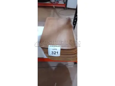 20 PLACAS DE MADEIRA. (NO ESTADO) ATENÇÃO! FAZER A VISITAÇÃO ANTES DE ARREMATAR, NÃO SABEMOS SE FUNCIONA, LEILÃO NÃO TEM GARANTIA E NEM DEVOLUÇÃO, SUJEITO A POSSÍVEIS AVARIAS VISÍVEIS/OCULTAS E/OU AUSÊNCIA DE COMPONENTES.