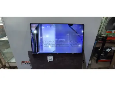 01 TVDE 49’’ MARCA SAMSUNG. (NO ESTADO) ATENÇÃO! FAZER A VISITAÇÃO ANTES DE ARREMATAR, NÃO SABEMOS SE FUNCIONA, LEILÃO NÃO TEM GARANTIA E NEM DEVOLUÇÃO, SUJEITO A POSSÍVEIS AVARIAS VISÍVEIS/OCULTAS E/OU AUSÊNCIA DE COMPONENTES.