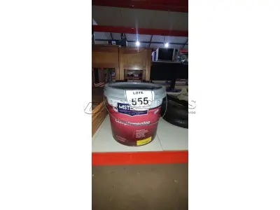 01 BALDE DE TINTA PVA NA COR BRANCA DE 16L MARCA MISTERLAR. (NO ESTADO) ATENÇÃO! FAZER A VISITAÇÃO ANTES DE ARREMATAR, NÃO SABEMOS SE FUNCIONA, LEILÃO NÃO TEM GARANTIA E NEM DEVOLUÇÃO, SUJEITO A POSSÍVEIS AVARIAS VISÍVEIS/OCULTAS E/OU AUSÊNCIA DE COMPONENTES.