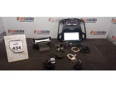 01 MULTIMÍDIA FORD FOCUS 2014-2016 C/ DEFEITO. (NO ESTADO) ATENÇÃO! FAZER A VISITAÇÃO ANTES DE ARREMATAR, NÃO SABEMOS SE FUNCIONA, LEILÃO NÃO TEM GARANTIA E NEM DEVOLUÇÃO, SUJEITO A POSSÍVEIS AVARIAS VISÍVEIS/OCULTAS E/OU AUSÊNCIA DE COMPONENTES.