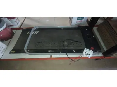 01 ESTEIRA ERGOMÉTRICA MODELO KHT-1 MARCA KHT. (NO ESTADO) ATENÇÃO! FAZER A VISITAÇÃO ANTES DE ARREMATAR, NÃO SABEMOS SE FUNCIONA, LEILÃO NÃO TEM GARANTIA E NEM DEVOLUÇÃO, SUJEITO A POSSÍVEIS AVARIAS VISÍVEIS/OCULTAS E/OU AUSÊNCIA DE COMPONENTES.